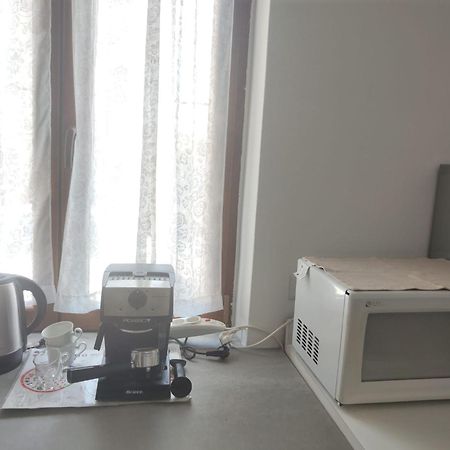 Lovely Appartment Near Como Casnate Con Bernate Exterior foto